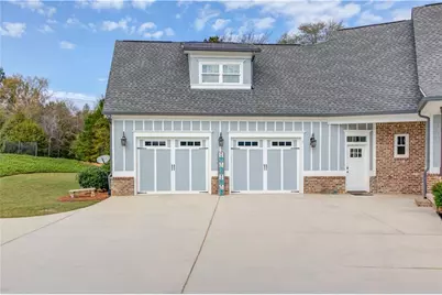 617 Skyland Drive, Hoschton, GA 30548 - Photo 4