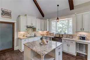 617 Skyland Dr, Hoschton, GA 30548 - Photo 20