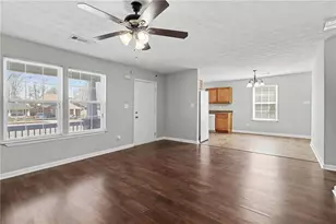 2329 Glebe Ct, Hampton, GA 30228 - Photo 4