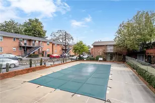4266 Roswell Rd NE, Atlanta, GA 30342 - Photo 12