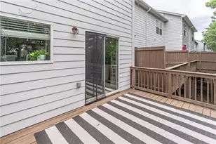 1137 Liberty Pkwy NW, Atlanta, GA 30318 - Photo 12