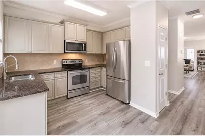 1137 Liberty Parkway NW, Atlanta, GA 30318 - Photo 10