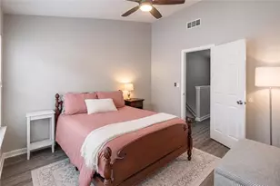 1137 Liberty Pkwy NW, Atlanta, GA 30318 - Photo 22