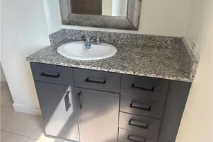565 Peachtree Street NE, Atlanta, GA 30308 - Photo 52