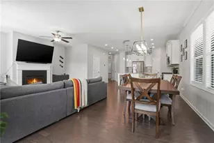 504 Elm Bluff Way, Lawrenceville, GA 30043 - Photo 10