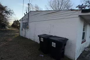 202 Elmwood St, Warner Robins, GA 31093 - Photo 2