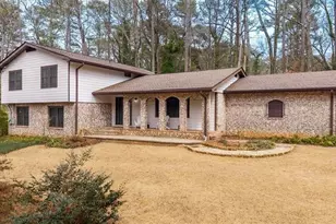 5087 Antelope Ln, Smoke Rise, GA 30087 - Photo 6