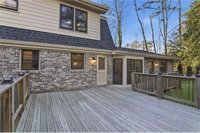 2037 Stoneleigh Drive, Stone Mountain, GA 30087 - Photo 50