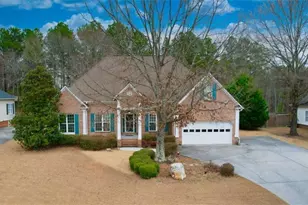 19 Golden Eagle Dr, Adairsville, GA 30103 - Photo 1