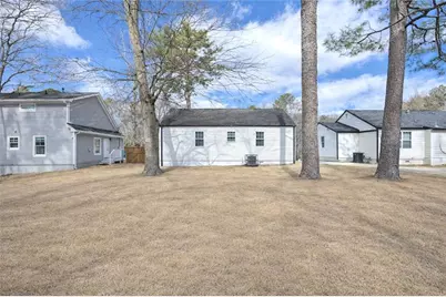1344 Bluefield Drive SW, Atlanta, GA 30310 - Photo 2