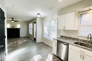 4977 Wynhurst Way, Stone Mountain, GA 30088 - Photo 20