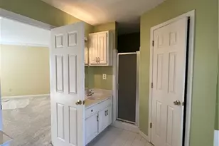 1079 Sunny Field Ln, Lawrenceville, GA 30043 - Photo 12