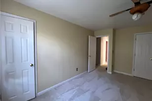 1079 Sunny Field Ln, Lawrenceville, GA 30043 - Photo 16