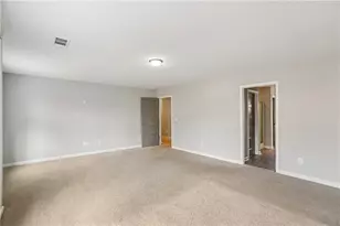 91 Richmond Dr, Lagrange, GA 30240 - Photo 4