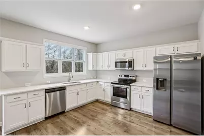 91 Richmond Drive, Lagrange, GA 30240 - Photo 2