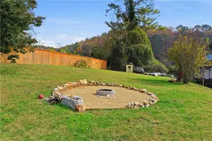 34 Bodie Rd, Talking Rock, GA 30175 - Photo 10