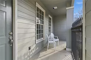 211 Merritts Ave NW, Atlanta, GA 30313 - Photo 2