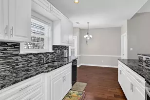 200 Blue Spruce Cir, Alpharetta, GA 30005 - Photo 12