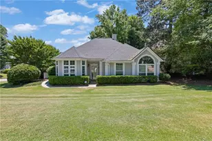 200 Blue Spruce Cir, Alpharetta, GA 30005 - Photo 1