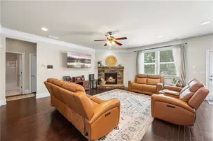 309 Corine Ct, Lawrenceville, GA 30045 - Photo 22