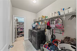 309 Corine Ct, Lawrenceville, GA 30045 - Photo 32