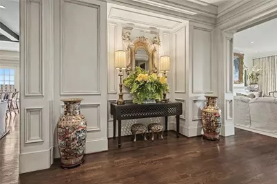 3657 Peachtree Road NE #9A, Atlanta, GA 30319 - Photo 2