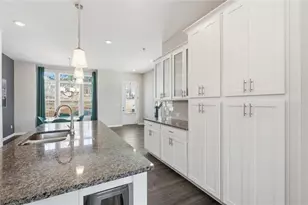 3317 Park Pointe Cir, Scottdale, GA 30079 - Photo 14