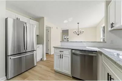 2263 Wellington Circle, Lithonia, GA 30058 - Photo 10