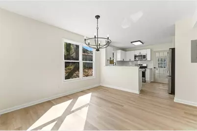 2263 Wellington Circle, Lithonia, GA 30058 - Photo 6