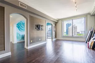 3445 Stratford Rd, Atlanta, GA 30326 - Photo 2