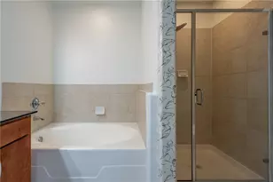 3445 Stratford Rd, Atlanta, GA 30326 - Photo 16