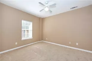 5385 Renault St, Cumming, GA 30041 - Photo 10