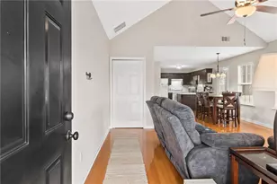 132 Millstone Dr, Commerce, GA 30530 - Photo 6