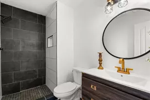 4933 Parkwest Dr, Stone Mountain, GA 30088 - Photo 22