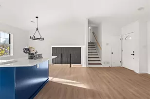 4933 Parkwest Dr, Stone Mountain, GA 30088 - Photo 10