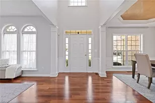 731 Hexham Ct, Suwanee, GA 30024 - Photo 4