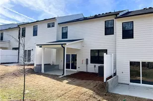 7337 Mulberry Trace Ln, Flowery Branch, GA 30542 - Photo 32