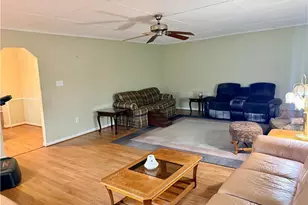 4615 Cresant Ln, Douglasville, GA 30135 - Photo 14