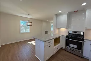 1700 Shirley St SW, Atlanta, GA 30310 - Photo 14