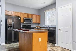 231 Silver Spring St, Dallas, GA 30157 - Photo 8