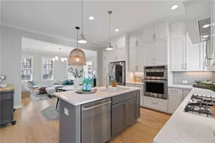 228 Dawson Dr, Woodstock, GA 30188 - Photo 16