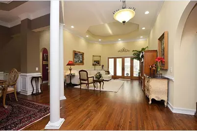 1330 Monroe Drive, Monroe, GA 30655 - Photo 4