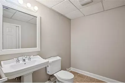 250 Enclave Circle, Atlanta, GA 30342 - Photo 38