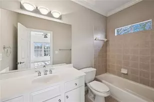 250 Enclave Cir, Atlanta, GA 30342 - Photo 30