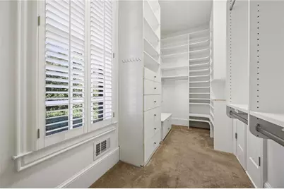 250 Enclave Circle, Atlanta, GA 30342 - Photo 20