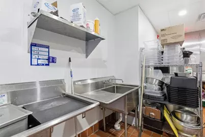 575 Glynn Street N, Fayetteville, GA 30214 - Photo 2