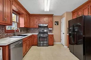 1029 Laurel Lake Dr, Ball Ground, GA 30107 - Photo 18