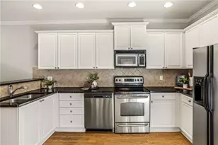 1208 Liberty Pkwy NW, Atlanta, GA 30318 - Photo 8