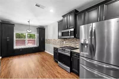 6608 Oak Hill Pass, Fairburn, GA 30213 - Photo 4