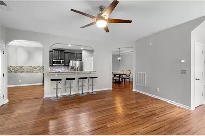 6608 Oak Hill Pass, Fairburn, GA 30213 - Photo 6